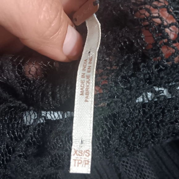 Free People Black Lace Relaxed Tunic Top - Picture 5 of 8